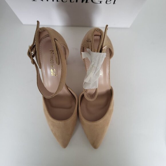 .Chunky Heel Pointed Closed Toe Pump - 7 - Picture 2 of 6